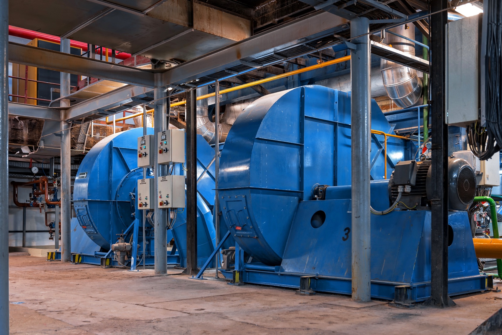 What to Consider When Planning For an Industrial Generator